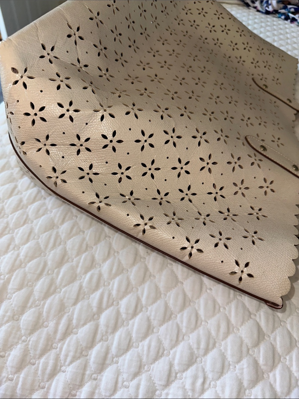 Coach Cream Perforated laser-cut Daisy Tote - Picture 7 of 8